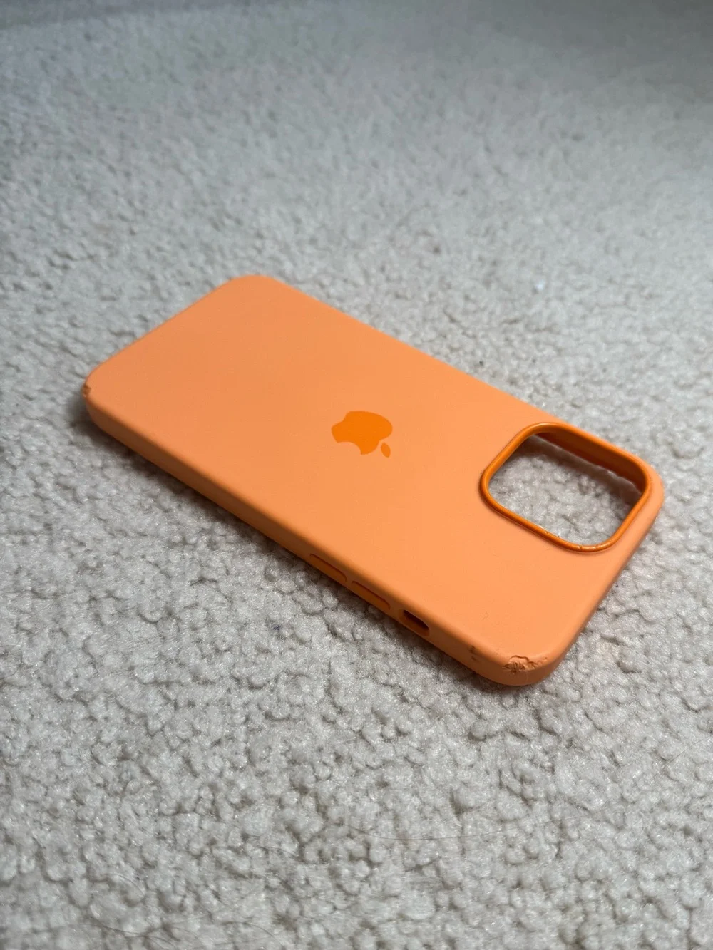 Apple Silicone iPhone 13 Pro Max Case in Marigold